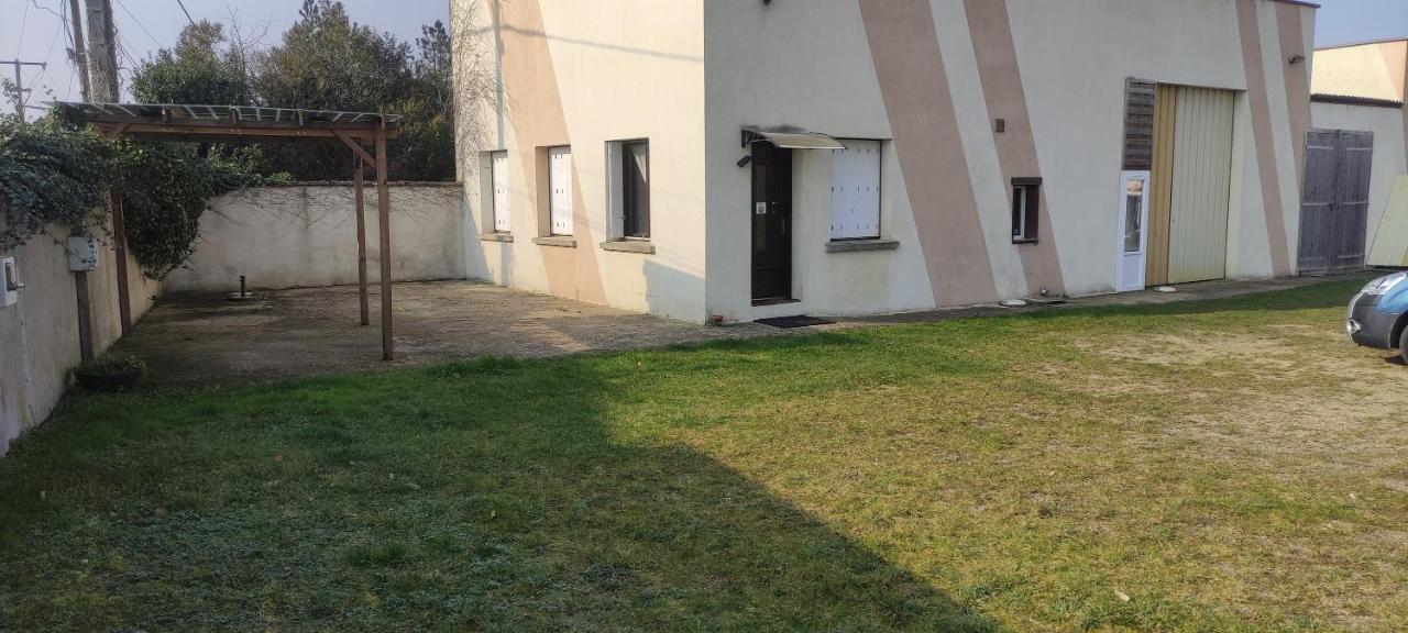 Gite De La Croix Blanche Montamise Exterior foto